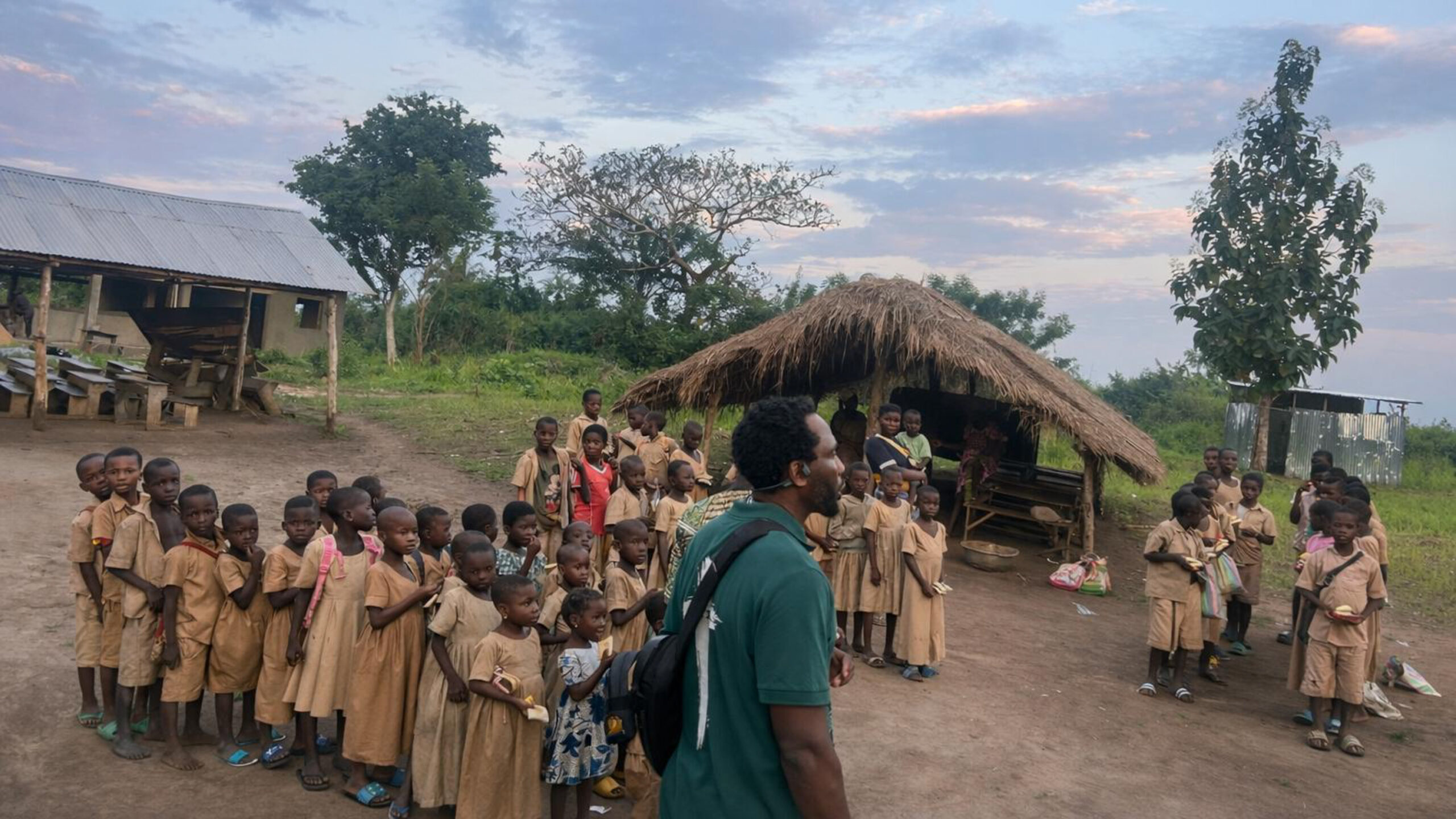 Arme kinderen in de binnenlanden van Togo