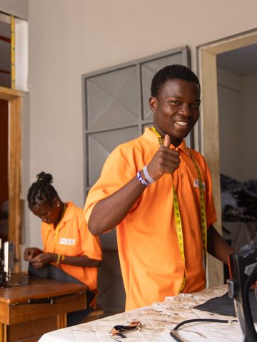 Way-Togo-Contact-Kleermaker-360x480px